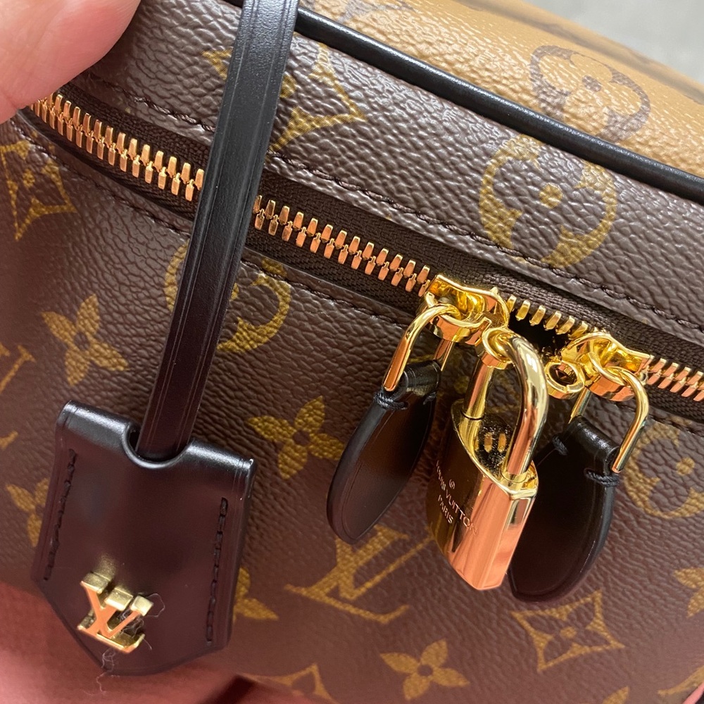 Louis vuitton vanity pm